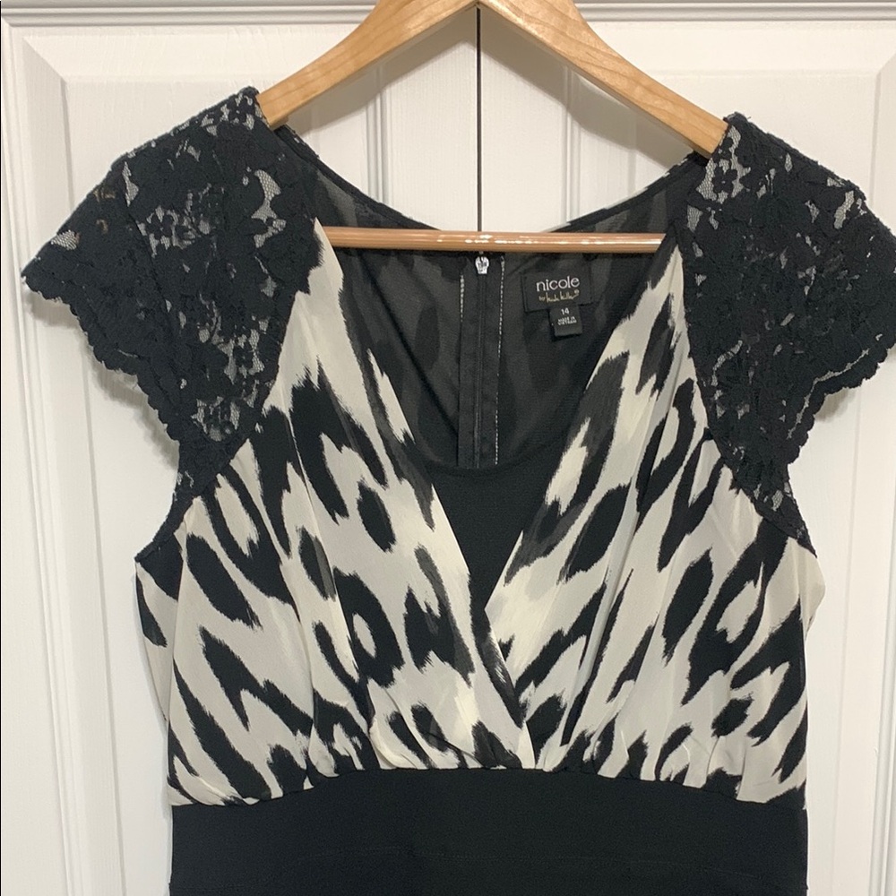 Nicole Miller Black and White Sheath Mini Dress with Lace Cap Sleeves